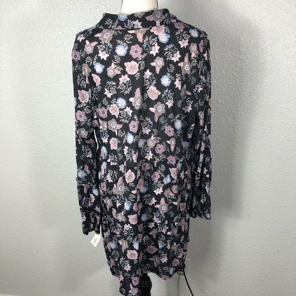 Style&co Floral Swing top - Picture 3 of 5